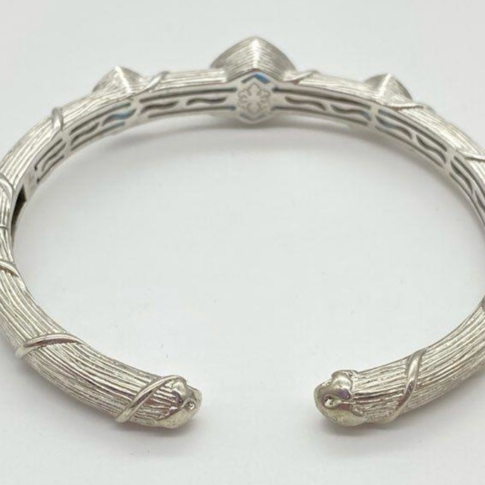 Elegant Blue 💎 topaz sterling silver hinged cuff bracelet - Picture 7 of 13